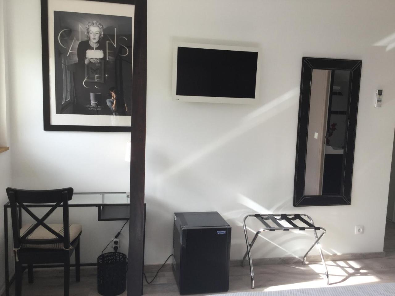 La Ressource Bed & Breakfast Fontguenand Luaran gambar